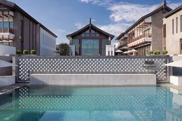 استراحتگاه Wei Retreat Tianmulake