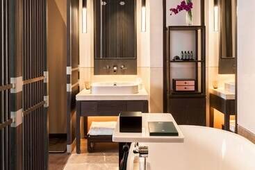 استراحتگاه Wei Retreat Tianmulake
