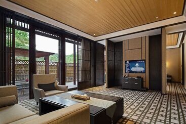 استراحتگاه Wei Retreat Tianmulake