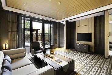 استراحتگاه Wei Retreat Tianmulake