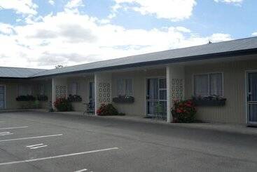 Aden Motel