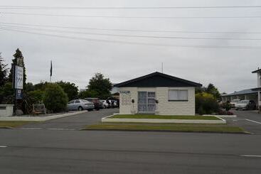 Aden Motel