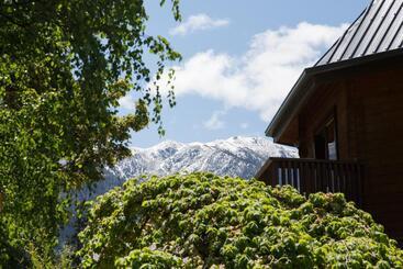 Alpine Lodge Motel