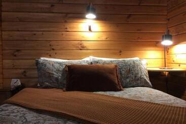 Alpine Lodge Motel