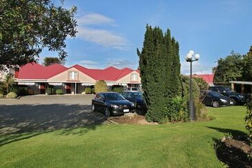 Balmoral Lodge Motel