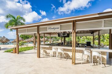 Dreams Curacao Resort, Spa & Casino   All Inclusive