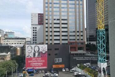 President Hotel Auckland