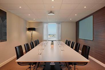 Sheraton Amsterdam Airport Hotel And Conference Center