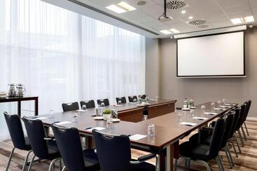 Sheraton Amsterdam Airport Hotel And Conference Center