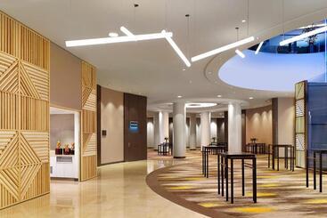 Sheraton Amsterdam Airport Hotel And Conference Center