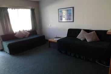 Karaka Tree Motel