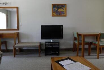 Karaka Tree Motel