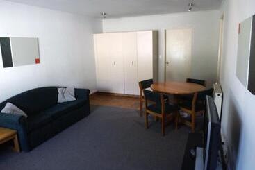 Karaka Tree Motel