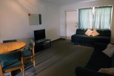 Karaka Tree Motel