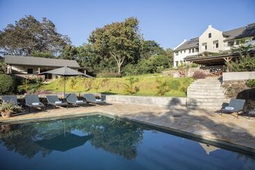 هتل Arusha Villa