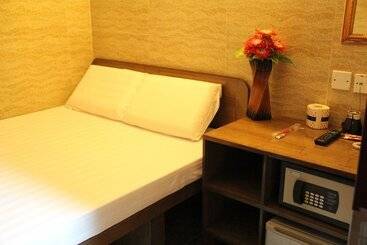 هتل European Hostel
