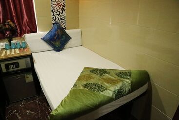 هتل European Hostel