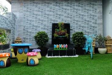 هتل Good Time Boutique