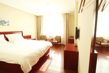 هتل Greentree Inn Anhui Fuyang Taihe South Xiyang Road Business