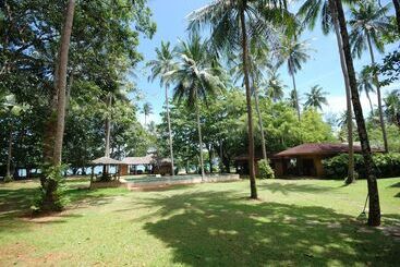 هتل Khao Tong Villa At Melina