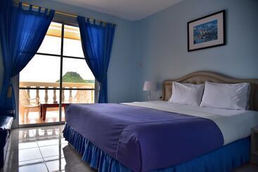 هتل Sun Beach