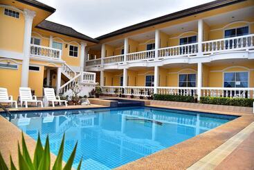 هتل Sun Beach
