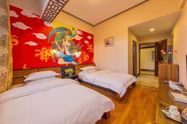 هتل The Home Of Art And Painting