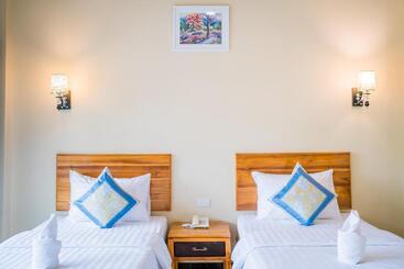هتل Tontan Resort Chaam