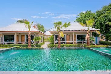هتل Tontan Resort Chaam