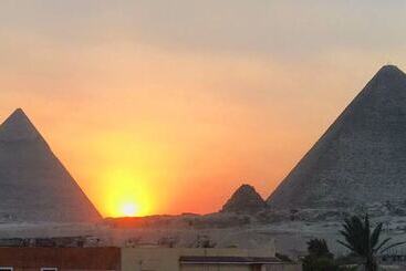 پانسیون 3 Pyramids View Inn