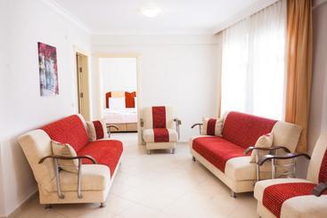 Yalcinkaya Apart