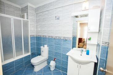 Yalcinkaya Apart