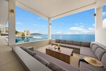 Beach View Villa