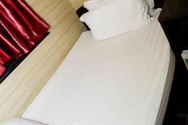 هتل Asia Inn