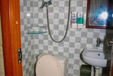 هتل Asia Inn