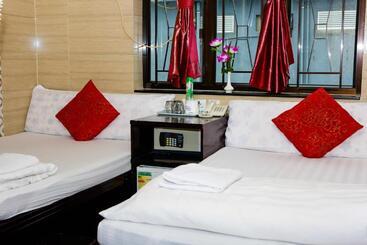هتل Asia Inn