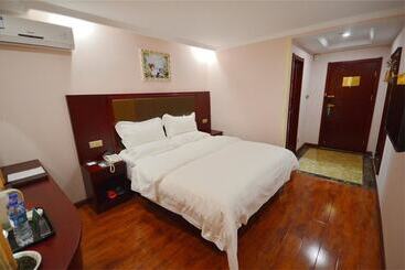 هتل Greentree Inn Nanning Qingxiu District Dongge