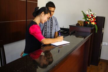 هتل Immana Grand Inle