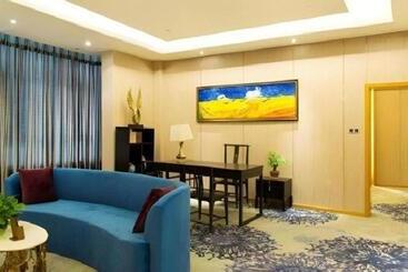 Metropolo Hotel Yining Development Zone Hanma Building