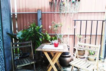 Nisarine Homestay @ Koh Klang   Hostel