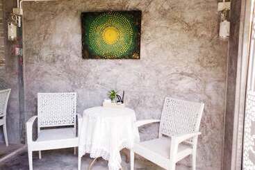 Nisarine Homestay @ Koh Klang   Hostel