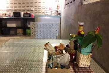 Nisarine Homestay @ Koh Klang   Hostel