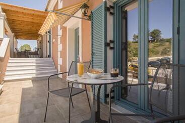 Armeno Resort