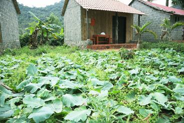 هتل Long Phuong Homestay