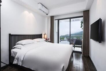 هتل Sun Forest Resort