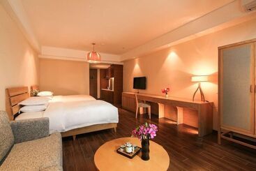 هتل Sun Forest Resort