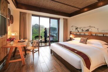 هتل Sun Forest Resort