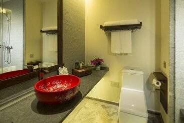 هتل Sun Forest Resort