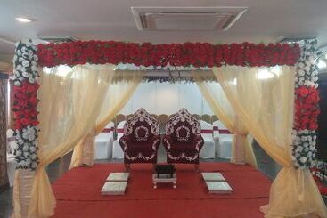 Palette Hotel Surya