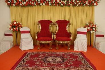 Palette Hotel Surya